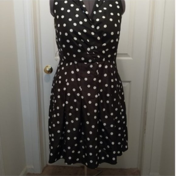 Polka dot dress, faux wrap, polyester with self belt/sash, thread belt loops. - Picture 1 of 6